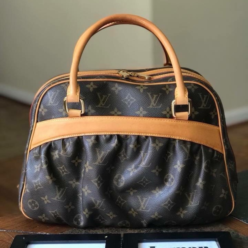 Authentic Louis Vuitton Mizi Handbag